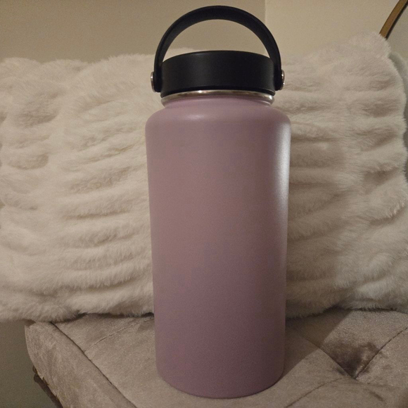 Hydro Flask 40 oz Lilac Purple Water Bottle with Black Handle One Size - Picture 4 of 10